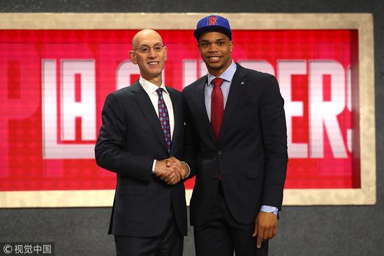 会羽毛球男 会羽毛球男