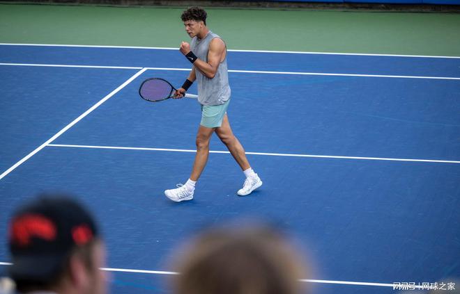 的经历告诉 的经历告诉