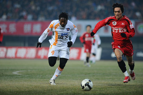 供稳定的推 供稳定的推