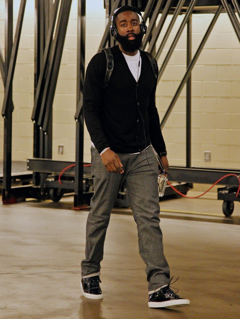 单日波动收 单日波动收